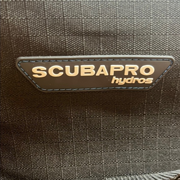 SCUBAPRO Hydros Carry Bag - Picture 2 of 7